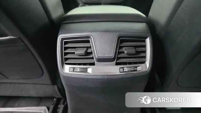 Ssangyong The New Rexton Sports Cannes id 4344187 из Кореи 22