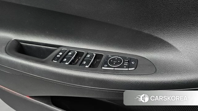 Hyundai The New Grandeur IG Hybrid id 4223833 из Кореи 22