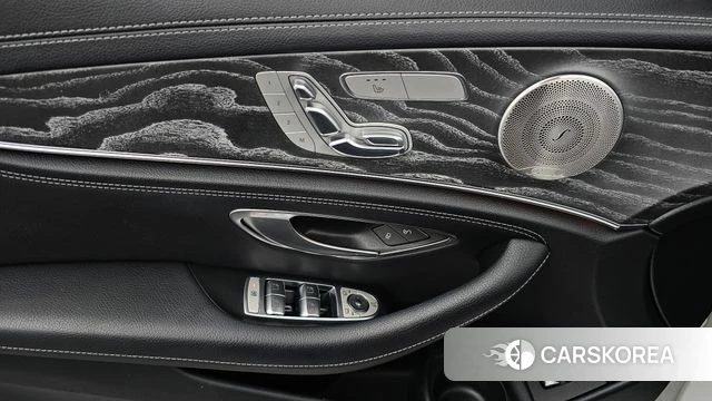 Mercedes-Benz E-Class W213 id 4872328 из Кореи 22