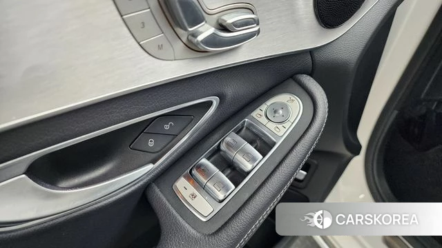 Mercedes-Benz C-Class W205 id 4490474 из Кореи 22
