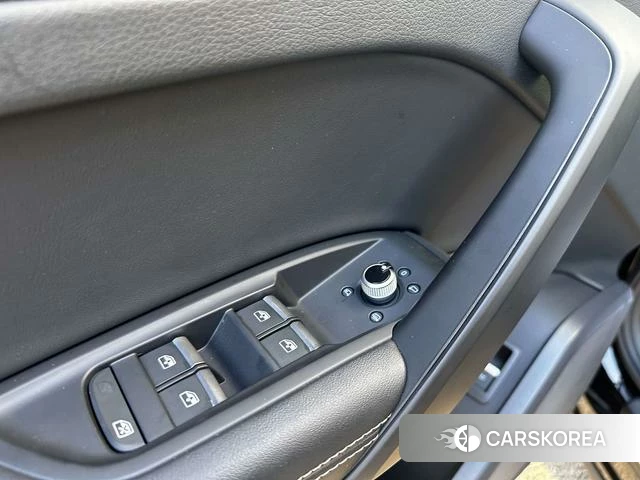 Audi Q5L id 4213197 из Китая 22