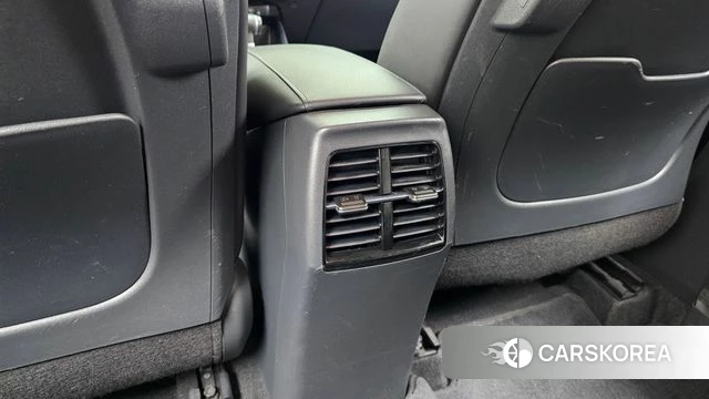 Kia Di Ol Nu Niro id 4619076 из Кореи 22