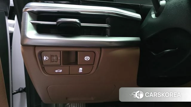 Hyundai Grandeur (GN7) id 4898724 из Кореи 22