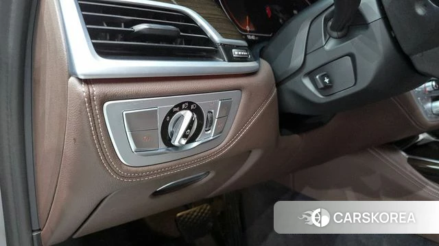 BMW 7 Series (G11) id 4383989 из Кореи 22