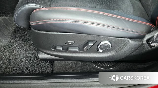 Genesis GV70 id 4396216 из Кореи 22