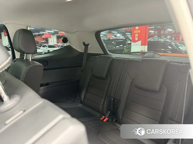 Volkswagen Tourang id 4298074 из Китая 22