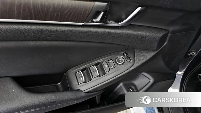 Honda Accord 10th Generation id 4251332 из Кореи 22
