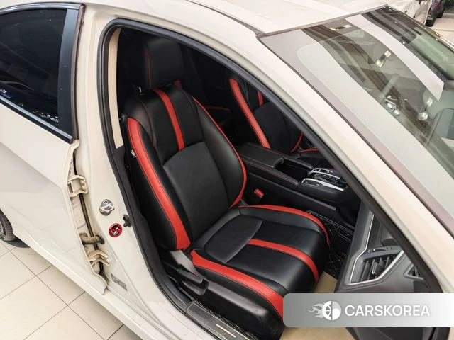 Honda Civic id 4220907 из Китая 22