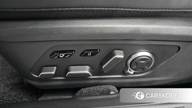 Hyundai Grandeur (GN7) id 4185753 из Кореи 22