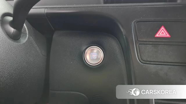 Hyundai Staria id 4308400 из Кореи 22
