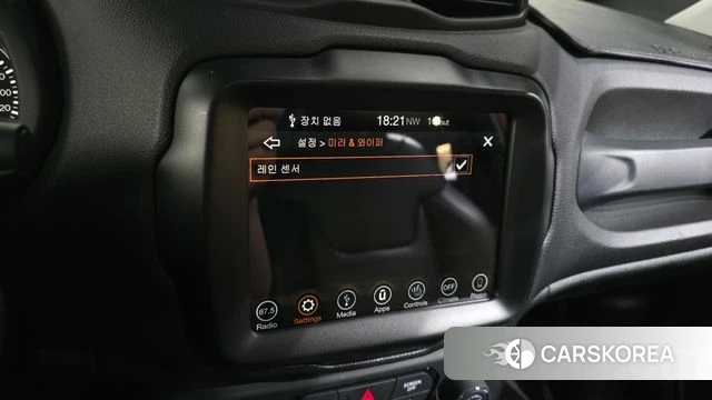 Jeep Renegade id 4269418 из Кореи 22