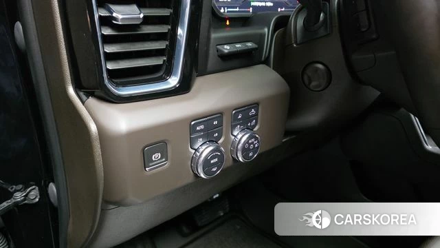 GMC Sierra id 4315571 из Кореи 22