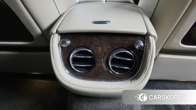 Bentley Mulshan id 4372013 из Кореи 22