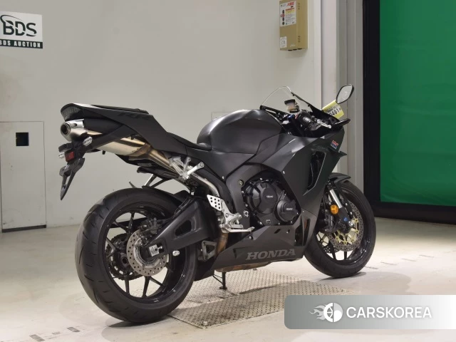 Проданный Honda CBR600RR id 4016309 из Японии, фото 22