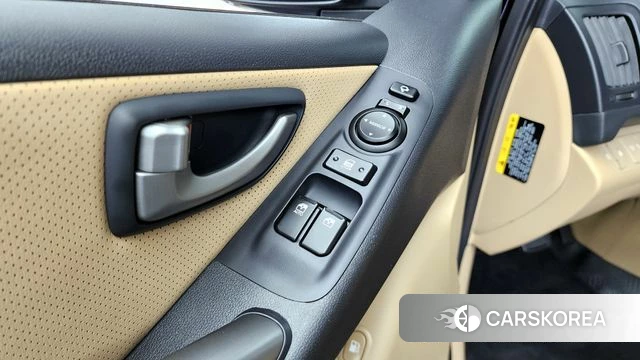 Hyundai The New Grand Starex id 4416306 из Кореи 22