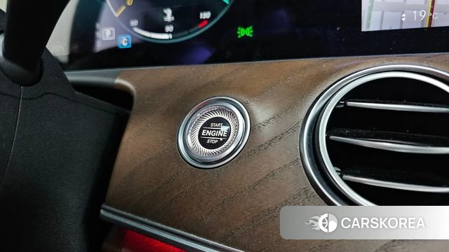 Mercedes-Benz E-Class W213 id 4445571 из Кореи 22