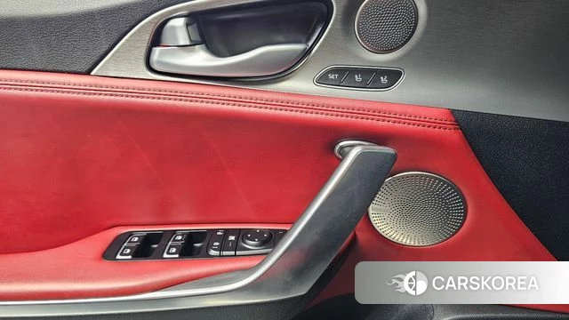 Kia Stinger id 4339470 из Кореи 22