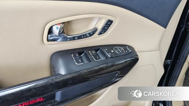 Kia The New Carnival id 4581886 из Кореи 22