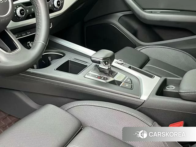 Audi A4L id 4374613 из Китая 22