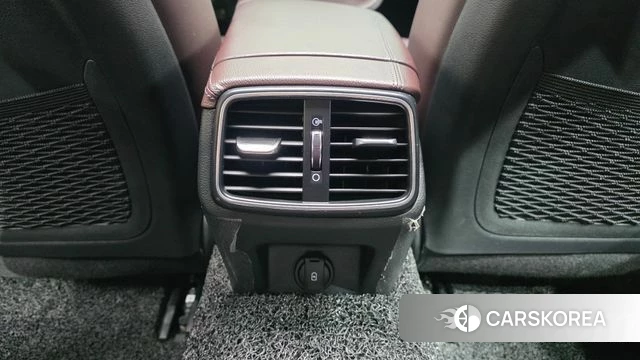 Genesis The New G70 id 4619655 из Кореи 22