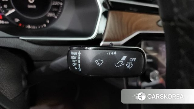 Volkswagen Passat GT (B8) id 4318235 из Кореи 22