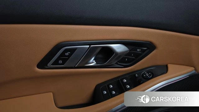 BMW 3 Series (G20) id 4696477 из Кореи 22