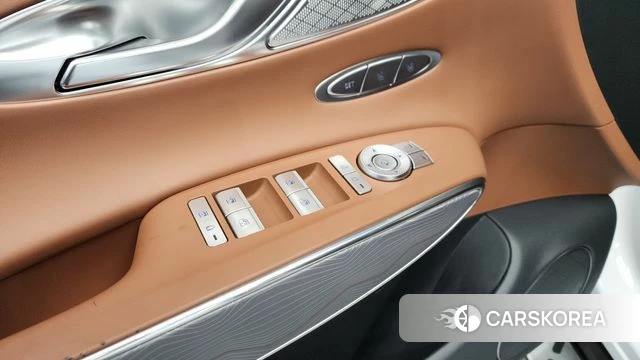 Genesis GV70 id 4282967 из Кореи 22