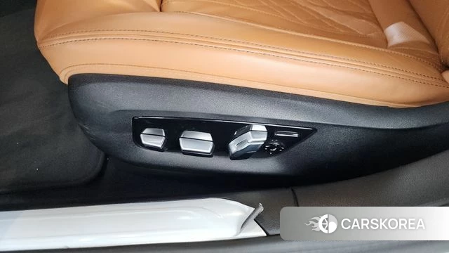 BMW 7 Series (G11) id 4201929 из Кореи 22