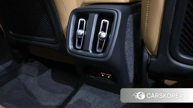Volvo XC40 id 4496277 из Кореи 22