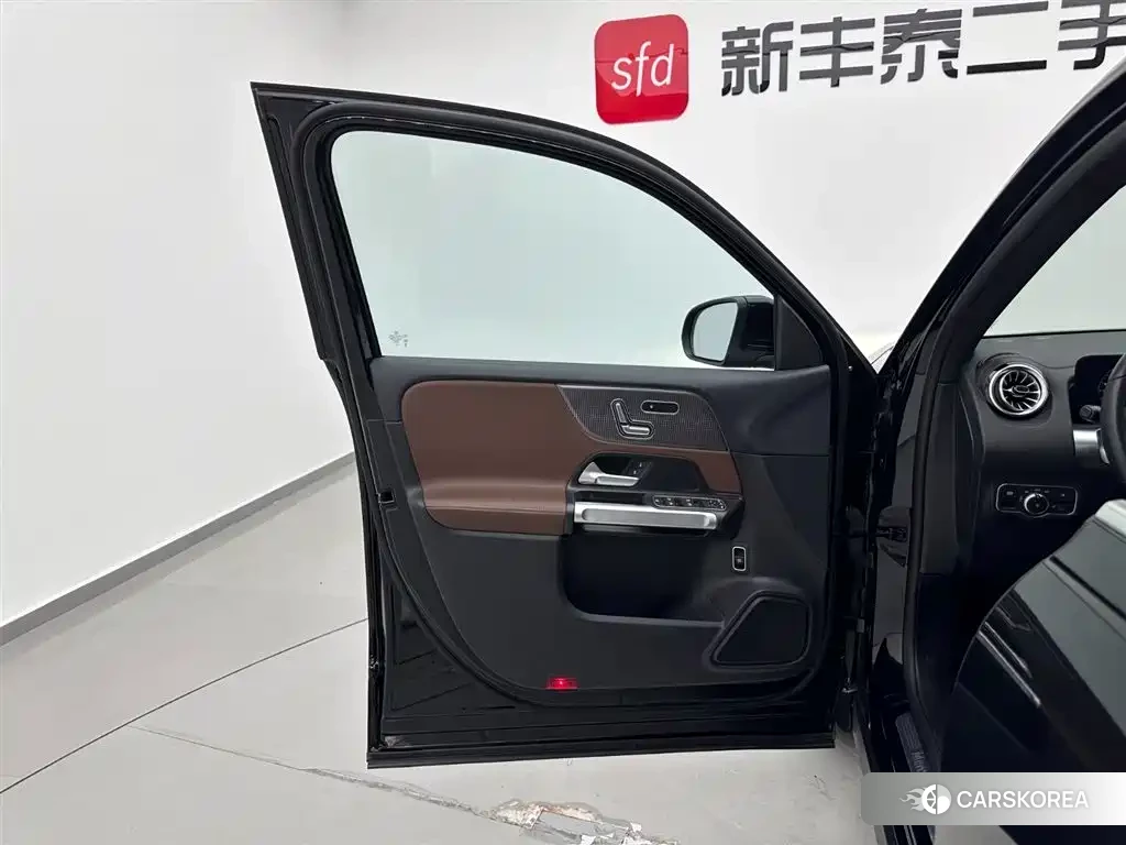 Mercedes-Benz GLB id 4538708 из Китая 22