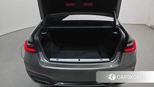 BMW 7 Series (G11) id 4186902 из Кореи 22