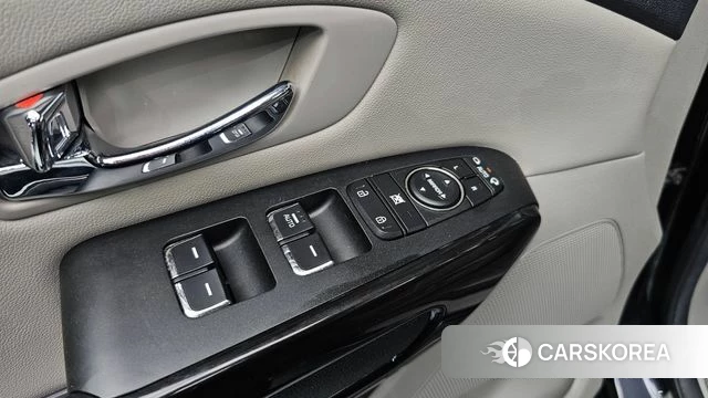 Kia The New Carnival id 4620565 из Кореи 22