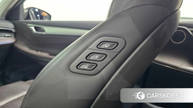 Hyundai The New Grandeur IG id 4642369 из Кореи 22