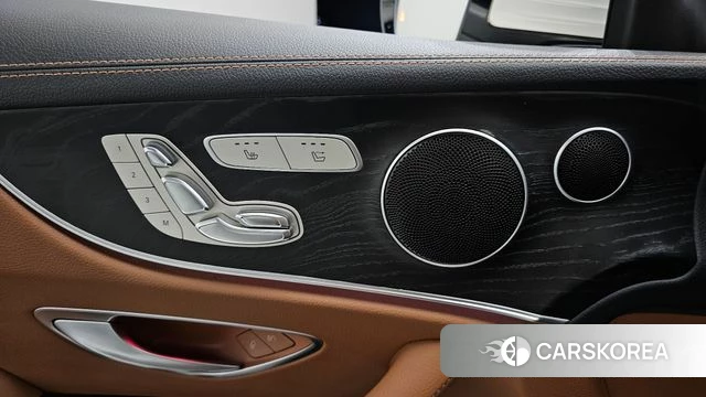 Mercedes-Benz E-Class W213 id 4390404 из Кореи 22