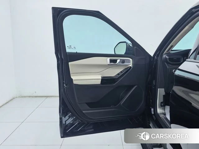 Ford Explorer id 4374539 из Китая 22