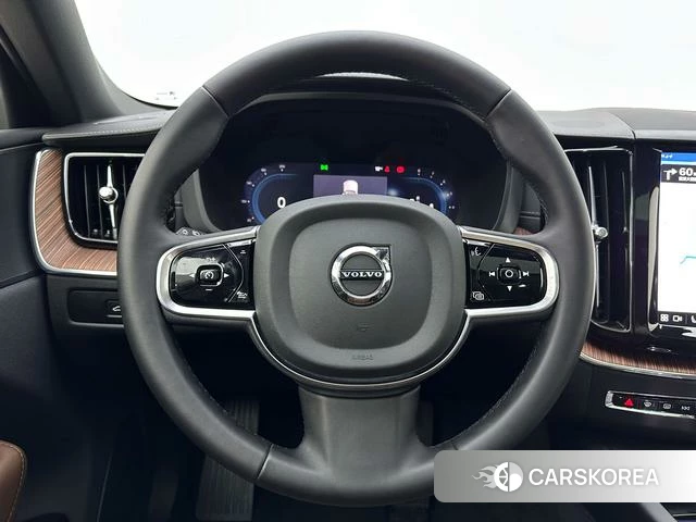 Volvo XC60 id 3890113 из Китая 22