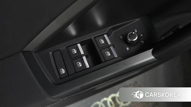 Audi Q3 (F3) id 4720633 из Кореи 22