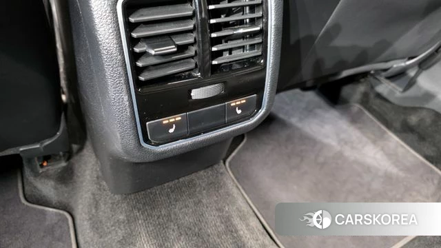 Volkswagen The New Passat id 4285953 из Кореи 22