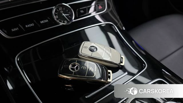 Mercedes-Benz E-Class W213 id 4251432 из Кореи 22