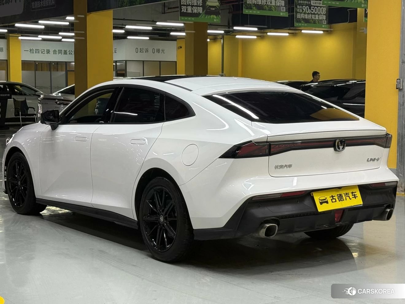 Chang'an UNI-V id 4513733 из Китая 22