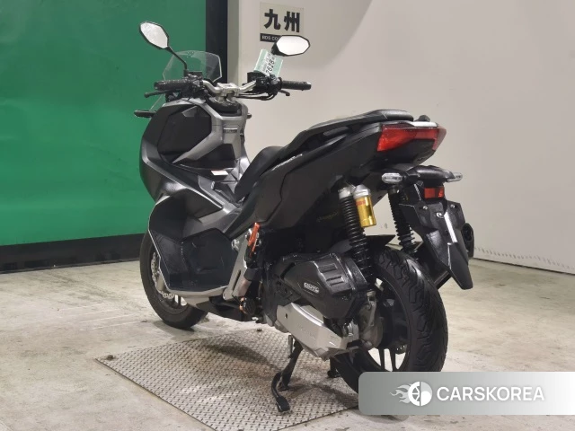 Проданный Honda ADV150 id 4252983 из Японии, фото 22
