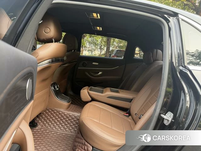 Mercedes-Benz E-class id 4222391 из Китая 22