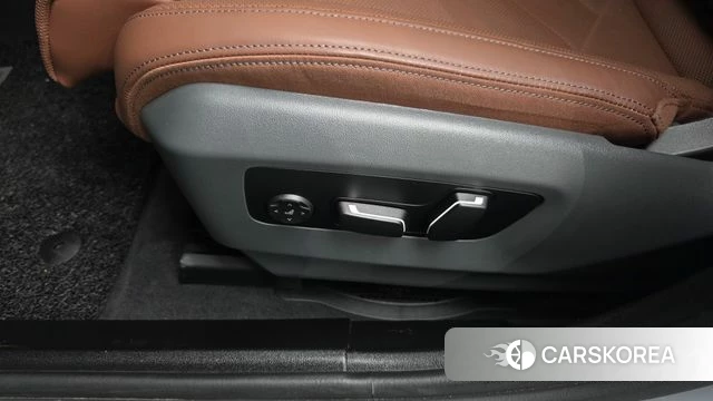 BMW 5 Series (G60) id 4607912 из Кореи 22