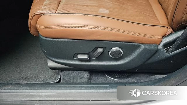 Genesis GV70 id 4445691 из Кореи 22