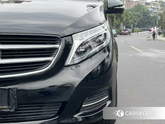 Mercedes-Benz V-class id 4228508 из Китая 22