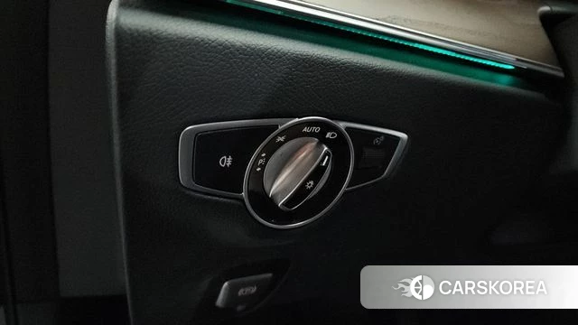 Mercedes-Benz E-Class W213 id 4371490 из Кореи 22
