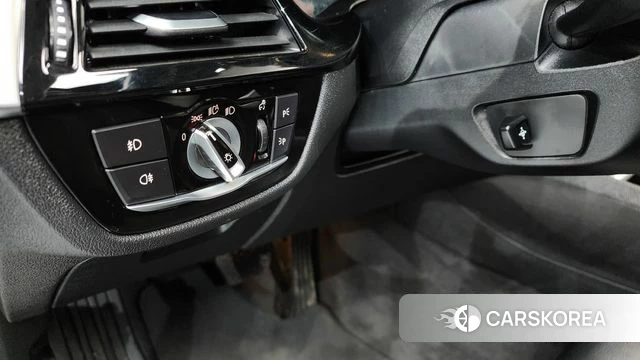 BMW 5 Series (G30) id 4525541 из Кореи 22