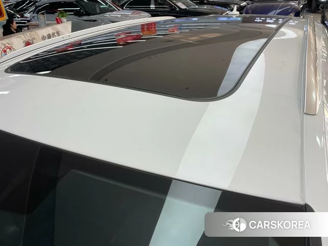 Audi Q5L id 3855983 из Китая 22