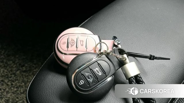 Mini Cooper id 4409728 из Кореи 22
