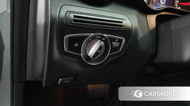 Mercedes-Benz C-Class W205 id 4435158 из Кореи 22